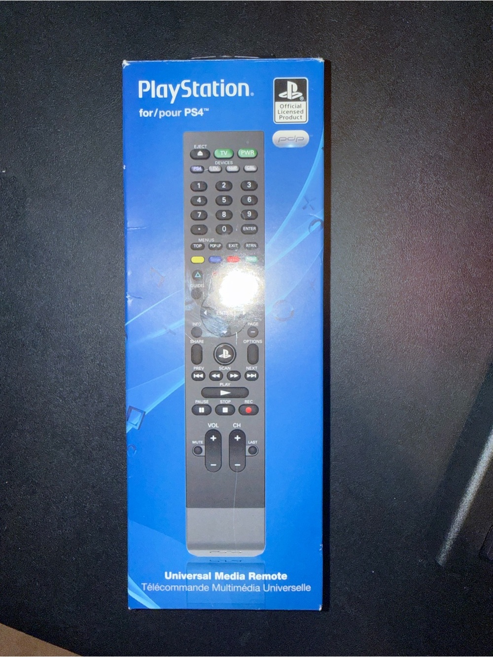 Sony PlayStation PS4 Universal Media Remote in Black and Blue Packaging